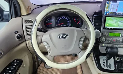 Kia Canival 2012, 157750 км, за 2593.77 USD - фото 13
