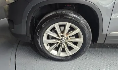 Volkswagen Tiguan 2015, 88929 км, за 6541.13 USD