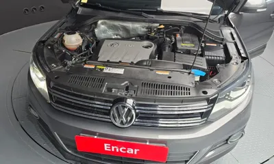 Volkswagen Tiguan 2015, 88929 км, за 6541.13 USD - фото 6
