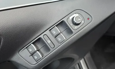 Volkswagen Tiguan 2015, 88929 км, за 6541.13 USD - фото 14