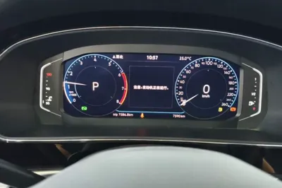 Volkswagen Passat 2025, 7500 км, за 23704 USD - фото 16