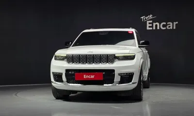 Jeep Cherokee 2023, 54624 км, за 38729.16 USD