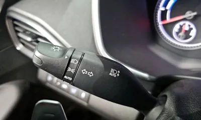 Hyundai Santafe 2022, 46832 км, за 18195.4 USD - фото 31