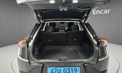 Kia EV6 2022, 21725 км, за 21530.79 USD - фото 20