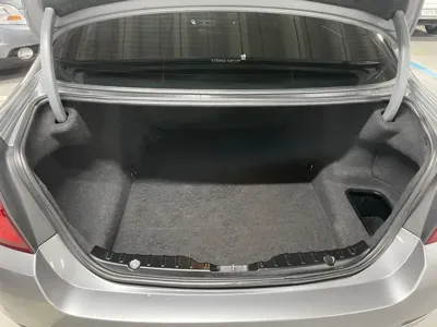 BMW 5-Series 2011, 231948 км, за 3296.99 USD - фото 6