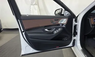 Mercedes-Benz S-Class 2018, 112895 км, за 31596.11 USD - фото 24