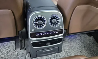 Mercedes-Benz S-Class 2018, 112895 км, за 31596.11 USD - фото 32