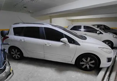 Peugeot 308 2012, 184451 км, за 1300.14 USD