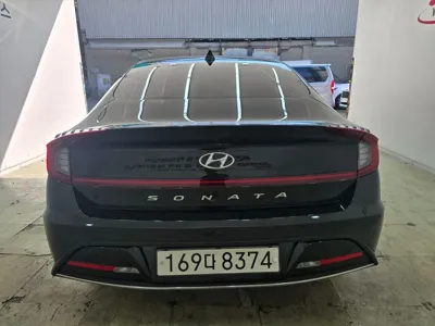Hyundai Sonata 2020, 119160 км, за 9839.83 USD