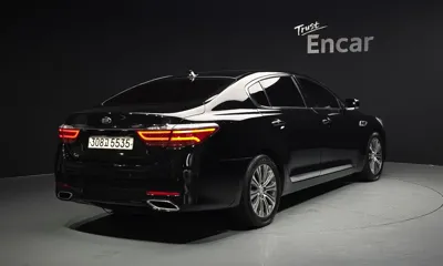 Kia K9 2018, 117124 км, за 5752.93 USD