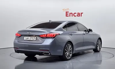 Hyundai Genesis 2016, 109931 км, за 8402.26 USD