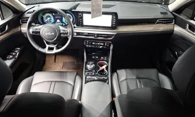 Kia K5 2022, 117738 км, за 11009.78 USD - фото 7