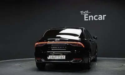 Hyundai Grandeur 2021, 112354 км, за 12340.82 USD