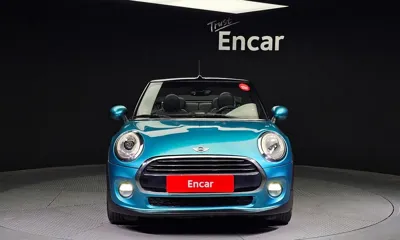 MINI Cooper Convertible 2016, 175939 км, за 5225.16 USD