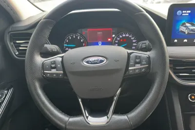 Ford Escape 2020, 63400 км, за 11200 USD - фото 7