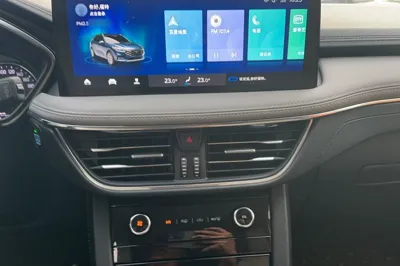 Ford Escape 2020, 63400 км, за 11200 USD - фото 9