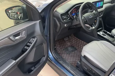 Ford Escape 2020, 63400 км, за 11200 USD - фото 12