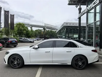 Mercedes-Benz E-Class 2024, 31500 км, за 49579.87 USD