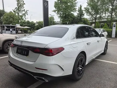 Mercedes-Benz E-Class 2024, 31500 км, за 49579.87 USD - фото 8