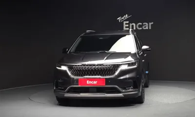 Kia Canival 2023, 12682 км, за 19627.15 USD