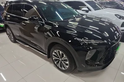 Buick Envision 2025, 6200 км, за 23812 USD