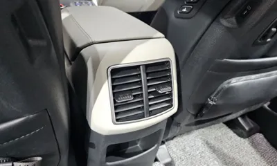 Kia Sportage 2025, 22179 км, за 25928.84 USD - фото 31