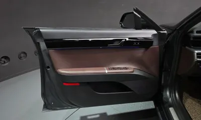Hyundai Grandeur 2023, 23782 км, за 21433.24 USD - фото 24