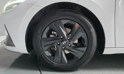 Hyundai Avante 2023, 65941 км, за 50592.03 USD
