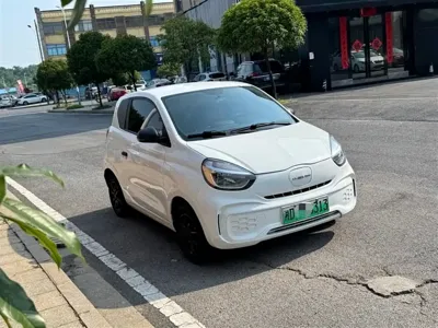 Roewe Clever 2022, 40000 км, за 3501.99 USD
