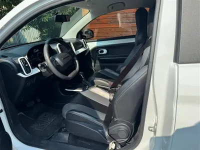 Roewe Clever 2022, 40000 км, за 3501.99 USD - фото 9