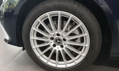 Mercedes-Benz E-Class 2022, 25255 км, за 27569.91 USD