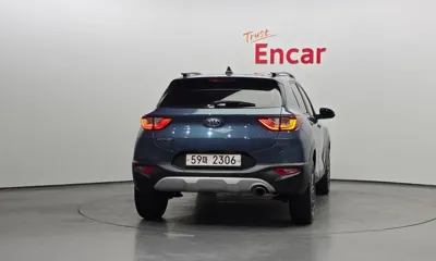Kia Stonic 2019, 126591 км, за 5017.19 USD