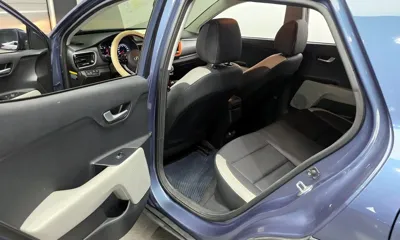Kia Stonic 2019, 126591 км, за 5017.19 USD - фото 11