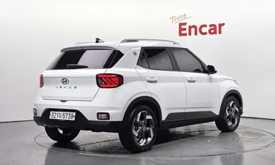 Hyundai Venue 2020, 60255 км, за 9939.54 USD