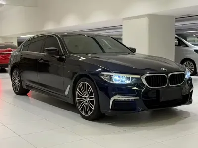 BMW 5 Series 2018, 140000 км, за 18690.26 USD