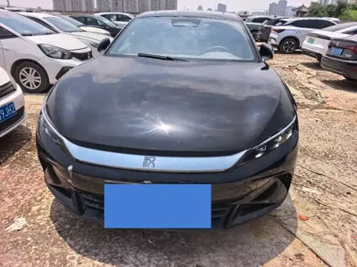 BYD Han 2025, 12000 км, за 14684.82 USD