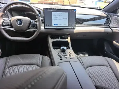 BYD Han 2025, 12000 км, за 14704.79 USD - фото 6