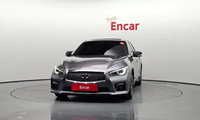 Infiniti Q50 2016, 80579 км, за 8210.72 USD