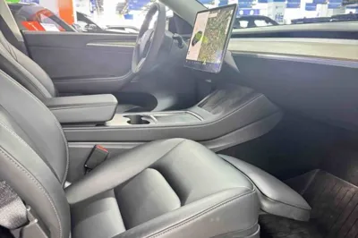 Tesla Model Y 2021, 51500 км, за 24849 USD - фото 8
