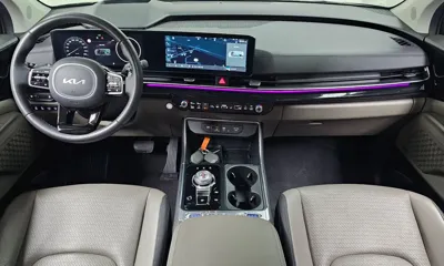 Kia Canival 2024, 42858 км, за 28623.5 USD - фото 7