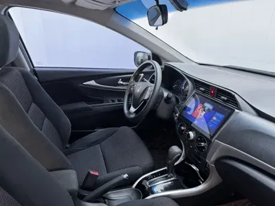 Honda Crider 2018, 106000 км, за 6003.42 USD