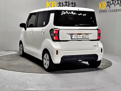 Kia Ray 2023, 43282 км, за 8533.54 USD