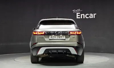 Land Rover Range Rover Velar 2018, 88167 км, за 19048.86 USD