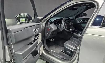 Land Rover Range Rover Velar 2018, 88167 км, за 19048.86 USD - фото 11