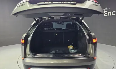 Land Rover Range Rover Velar 2018, 88167 км, за 19048.86 USD - фото 20