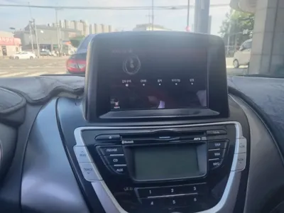 Hyundai Avante 2012, 122310 км, за 2966.88 USD - фото 10