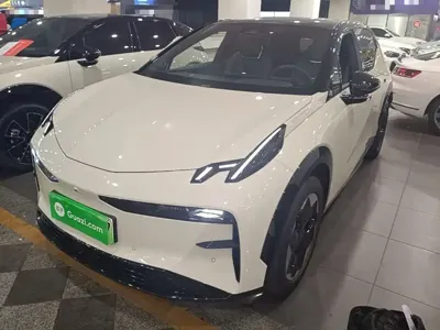 Zeekr X · 2023 год