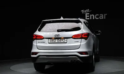 Hyundai Santafe 2017, 93582 км, за 7548.9 USD