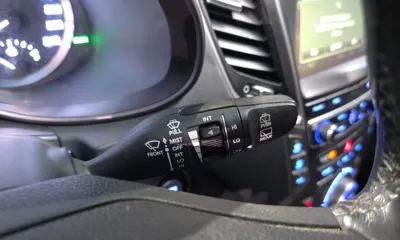 Hyundai Santafe 2017, 93582 км, за 7548.9 USD - фото 17