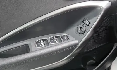 Hyundai Santafe 2017, 93582 км, за 7548.9 USD - фото 18